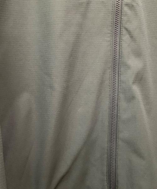 Columbia（コロンビア）Columbia (コロンビア) スリーピービュートジャケット グレー×ブラック サイズ:Mの古着・服飾アイテム