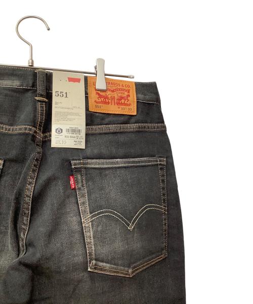 LEVI'S（リーバイス）LEVI'S (リーバイス) スリムフィットデニムパンツ ブラック サイズ:33 未使用品の古着・服飾アイテム