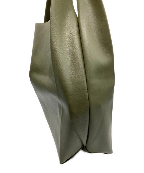SOFTHYPHEN（ソフトハイフン）SOFTHYPHEN (ソフトハイフン) FAUX LEATHER CONVENIENCE BAG カーキの古着・服飾アイテム