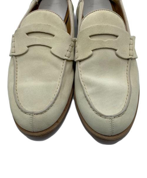 Christian Louboutin（クリスチャン・ルブタン）Christian Louboutin (クリスチャン・ルブタン) PENNY NO FLAT　ローファー ベージュ サイズ:41　1/2の古着・服飾アイテム