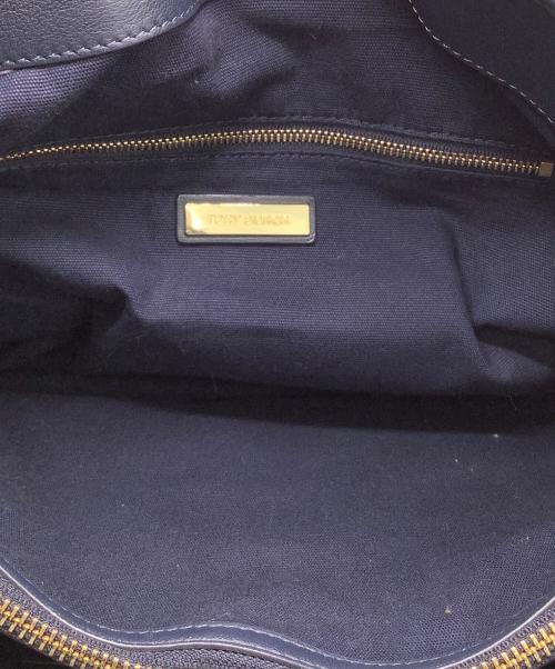 TORY BURCH（トリーバーチ）TORY BURCH (トリーバーチ) チェーントートバッグ ネイビーの古着・服飾アイテム