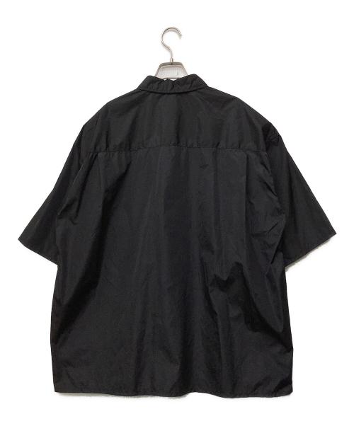 H BEAUTY&YOUTH（エイチ ビューティー&ユース）H BEAUTY&YOUTH (エイチ ビューティー&ユース) 半袖シャツ ブラック サイズ:L 未使用品の古着・服飾アイテム