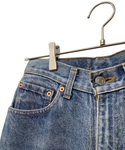 LEVI'S（リーバイス）LEVI'S (リーバイス) デニムパンツ ブルー サイズ:W28の古着・服飾アイテム