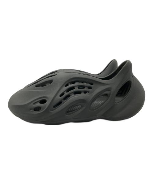 adidas（アディダス）adidas (アディダス) YZY FOAM RNR ADULTS ブラック サイズ:29.5の古着・服飾アイテム