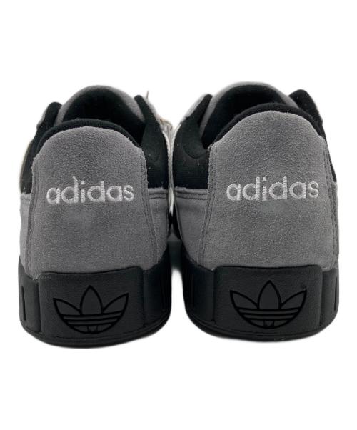 adidas（アディダス）adidas (アディダス) ローカットスニーカー グレー×ブラック サイズ:29 未使用品の古着・服飾アイテム