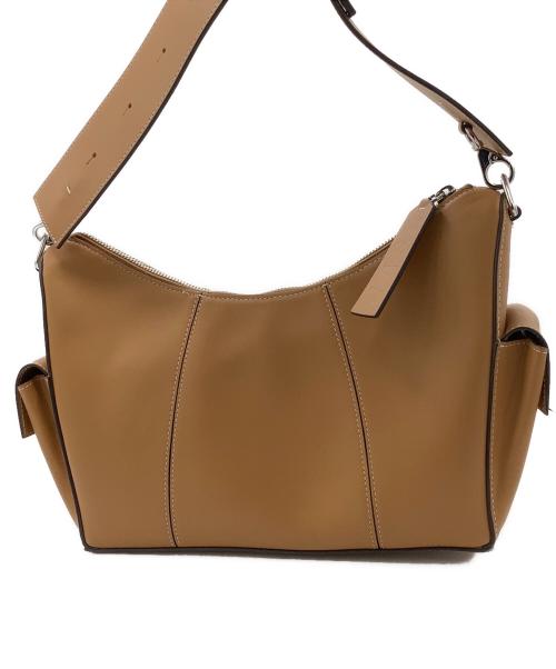 RSVP Paris（アールエスブイピー）RSVP Paris (アールエスブイピー) Batman SMOOTH CALFSKIN DULCE　レザーショルダーバッグ キャメルの古着・服飾アイテム