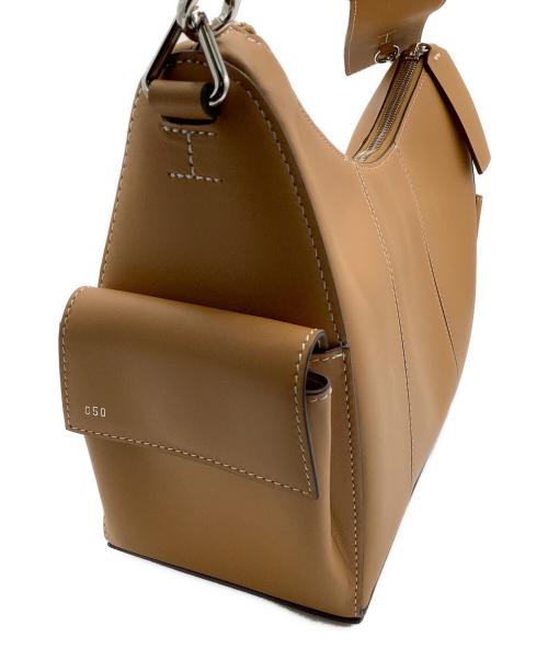 RSVP Paris（アールエスブイピー）RSVP Paris (アールエスブイピー) Batman SMOOTH CALFSKIN DULCE　レザーショルダーバッグ キャメルの古着・服飾アイテム