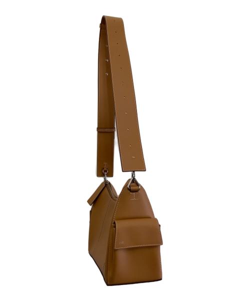 RSVP Paris（アールエスブイピー）RSVP Paris (アールエスブイピー) Batman SMOOTH CALFSKIN DULCE　レザーショルダーバッグ キャメルの古着・服飾アイテム