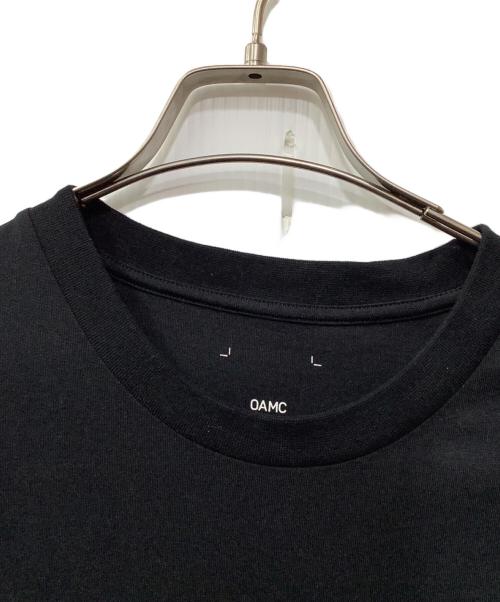 OAMC（オーエーエムシー）OAMC (オーエーエムシー) 半袖Tシャツ ブラック サイズ:Mの古着・服飾アイテム