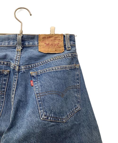 LEVI'S（リーバイス）LEVI'S (リーバイス) デニムパンツ ブルー サイズ:W28の古着・服飾アイテム