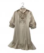 被宝園ヒホウエン）の古着「半袖ワンピース」｜ベージュ