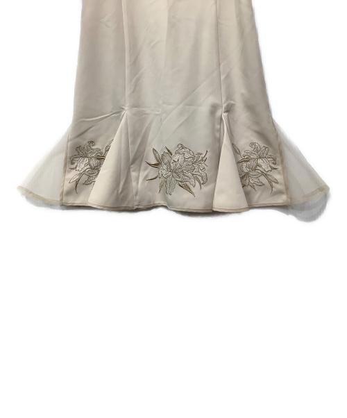 被宝園（ヒホウエン）被宝園 (ヒホウエン) 半袖ワンピース ベージュ サイズ:FREEの古着・服飾アイテム