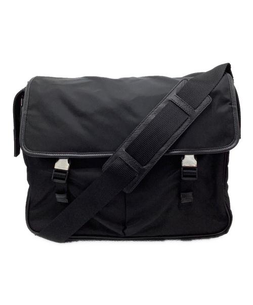 PRADA（プラダ）PRADA (プラダ) ナイロンメッセンジャーバッグ ブラックの古着・服飾アイテム