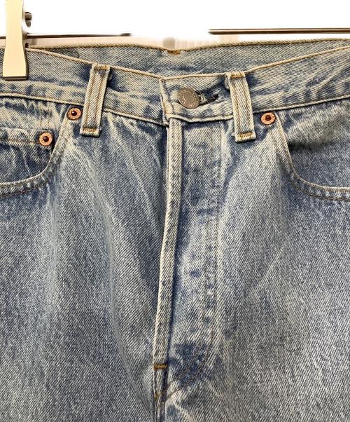 LEVI'S（リーバイス）LEVI'S (リーバイス) デニムパンツ ブルー サイズ:W26の古着・服飾アイテム