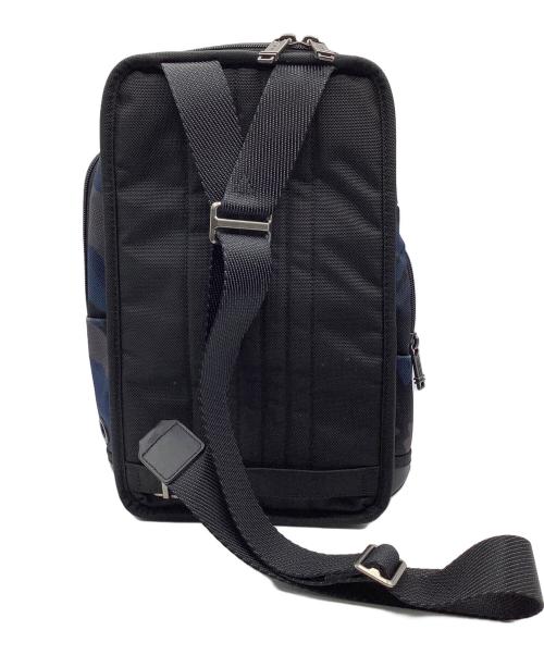 TUMI（トゥミ）TUMI (トゥミ) クロスバッグ ブルー×ブラックの古着・服飾アイテム