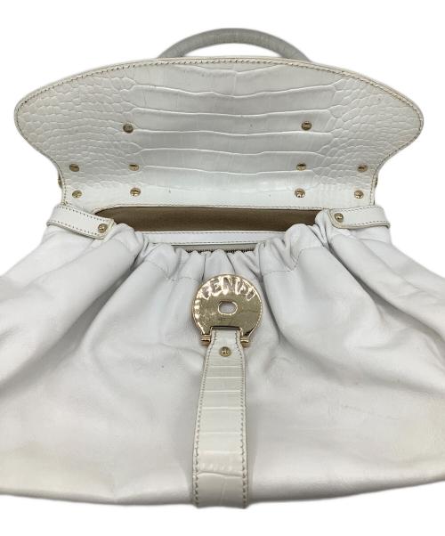 FENDI（フェンディ）FENDI (フェンディ) ボルサマジック　ハンドバッグ ホワイトの古着・服飾アイテム