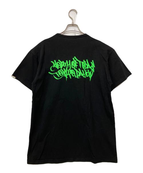 ROUGH AND RUGGED（ラフアンドラゲッド）ROUGH AND RUGGED (ラフアンドラゲッド) プリントTシャツ ブラック サイズ:Lの古着・服飾アイテム