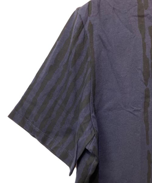 BALENCIAGA（バレンシアガ）BALENCIAGA (バレンシアガ) 半袖Tシャツ パープル×ブラック サイズ:Sの古着・服飾アイテム