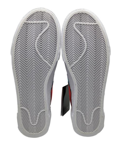 NIKE（ナイキ）NIKE (ナイキ) sacai (サカイ) KAWS (カウズ) ローカットスニーカー レッド×ホワイト サイズ:28 未使用品の古着・服飾アイテム