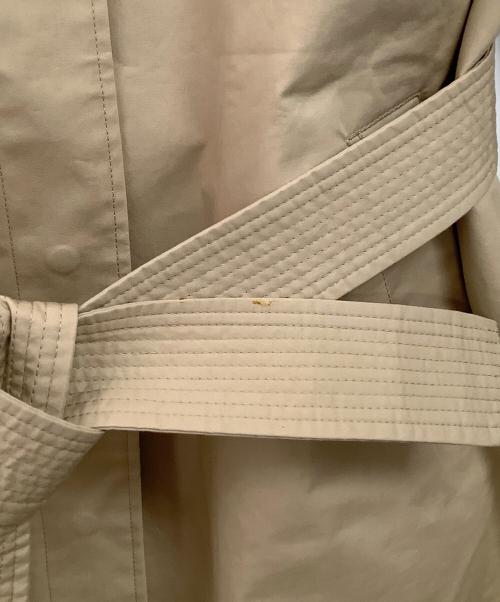 MONCLER（モンクレール）MONCLER (モンクレール) ミディアムコート ベージュの古着・服飾アイテム