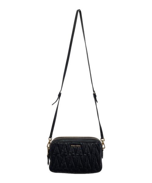 MIU MIU（ミュウミュウ）MIU MIU (ミュウミュウ) マテラッセ ショルダーバッグ ブラックの古着・服飾アイテム