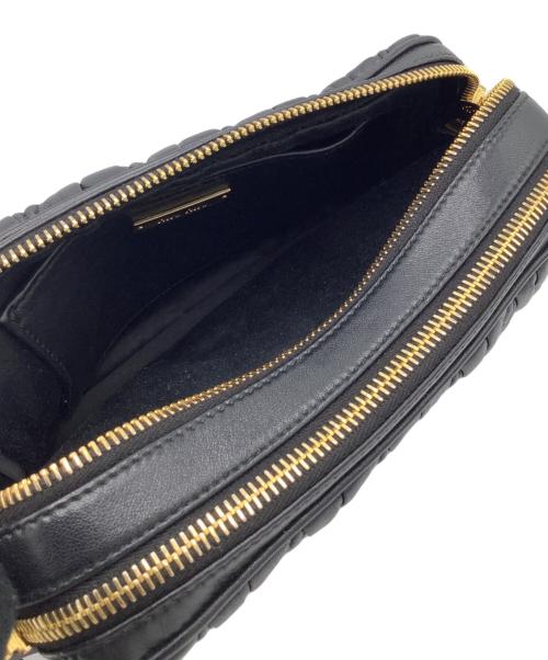 MIU MIU（ミュウミュウ）MIU MIU (ミュウミュウ) マテラッセ ショルダーバッグ ブラックの古着・服飾アイテム