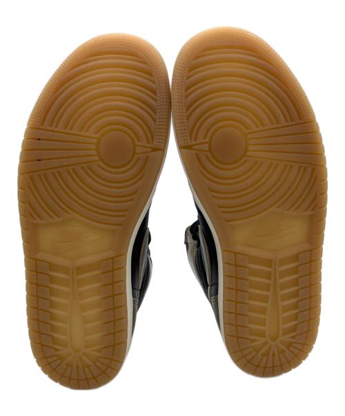 NIKE（ナイキ）NIKE (ナイキ) ハイカットスニーカー ブラック×ゴールド サイズ:26.5の古着・服飾アイテム