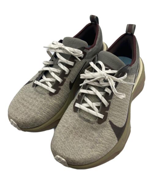 NIKE（ナイキ）NIKE (ナイキ) ローカットスニーカー グレー×カーキ サイズ:26.5cmの古着・服飾アイテム