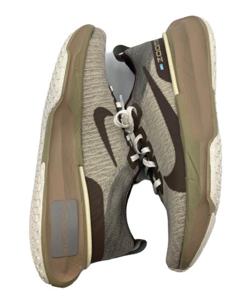 NIKE（ナイキ）NIKE (ナイキ) ローカットスニーカー グレー×カーキ サイズ:26.5cmの古着・服飾アイテム