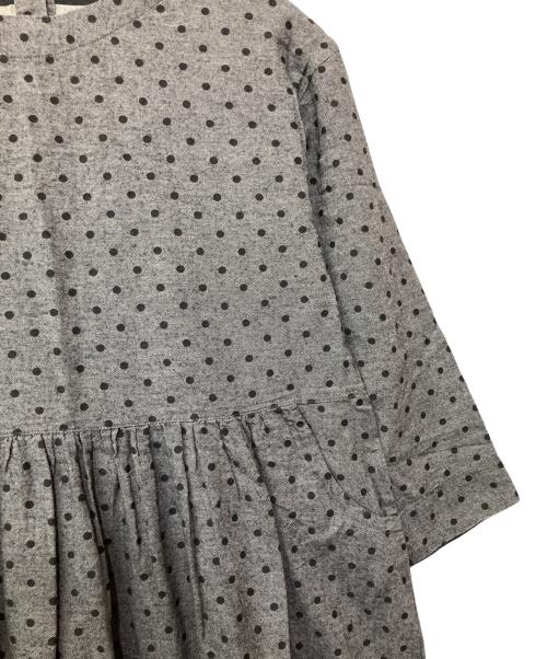 TUTIE（ツチエ）TUTIE (ツチエ) 長袖ワンピース グレー×ブラック サイズ:FREEの古着・服飾アイテム