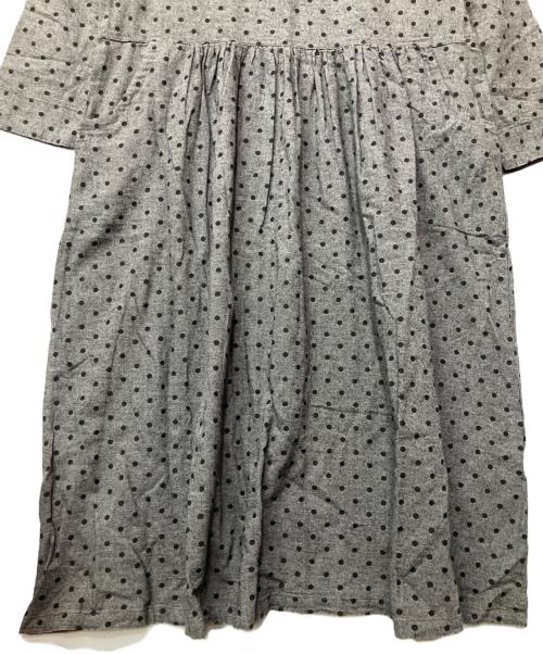 TUTIE（ツチエ）TUTIE (ツチエ) 長袖ワンピース グレー×ブラック サイズ:FREEの古着・服飾アイテム