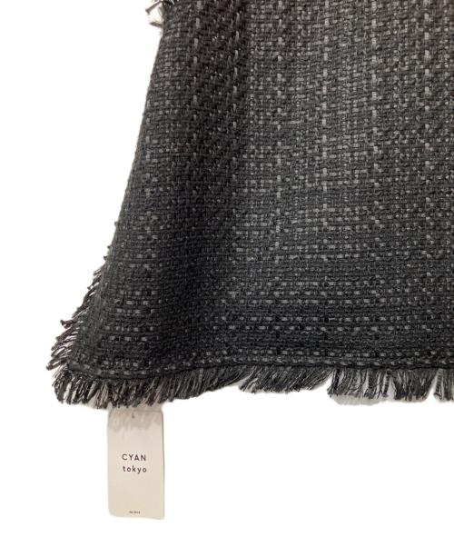 CYAN TOKYO（シアン トーキョー）CYAN TOKYO (シアン トーキョー) バックオーバーツイードベスト ブラック サイズ:FREEの古着・服飾アイテム