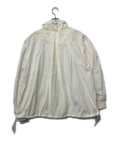 chignon（シニヨン）chignon (シニヨン) ボリュームスリーブウインドブレーカー ホワイト サイズ:FREE 未使用品の古着・服飾アイテム