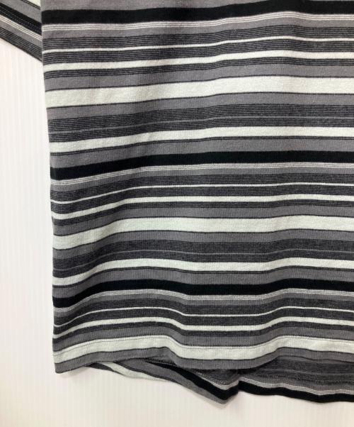 POLYPLOID（ポリプロイド）POLYPLOID (ポリプロイド) Tシャツ グレー サイズ:Lの古着・服飾アイテム