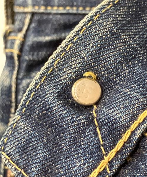 LEVI'S（リーバイス）LEVI'S (リーバイス) デニムパンツ ブルー サイズ:Ｗ32の古着・服飾アイテム