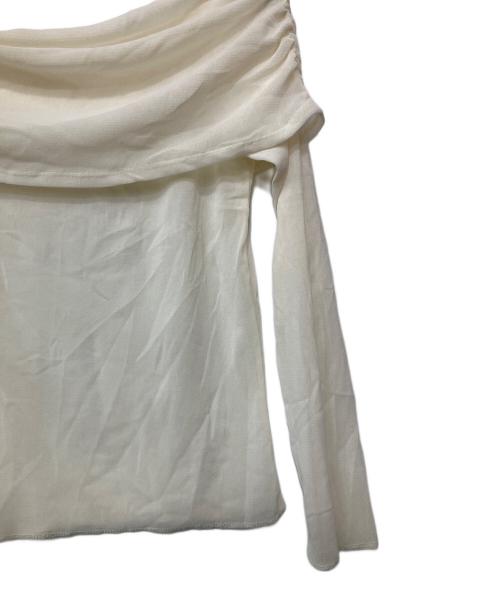 La boutique BonBon（ラブティックボンボン）La boutique BonBon (ラブティックボンボン) フロッキーチュールオフショルカットソー ホワイト サイズ:FREEの古着・服飾アイテム