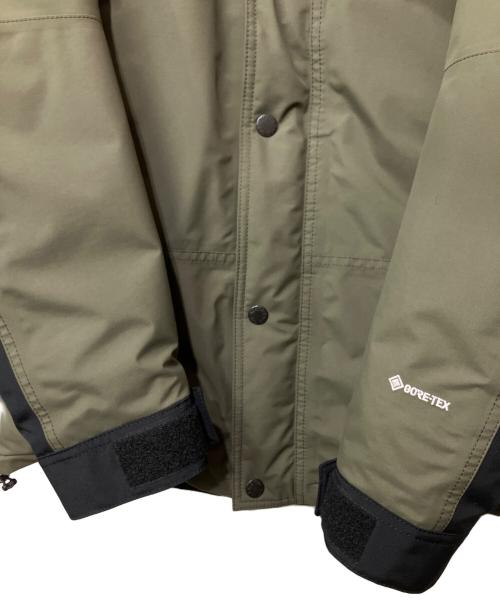 THE NORTH FACE（ザ ノース フェイス）THE NORTH FACE (ザ ノース フェイス) Mountain Down Jacket カーキ×ブラック サイズ:Lの古着・服飾アイテム
