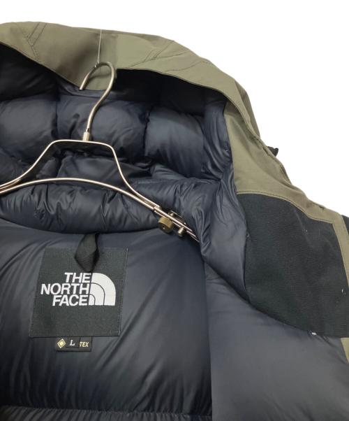 THE NORTH FACE（ザ ノース フェイス）THE NORTH FACE (ザ ノース フェイス) Mountain Down Jacket カーキ×ブラック サイズ:Lの古着・服飾アイテム