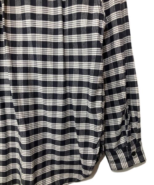 nanamica（ナナミカ）nanamica (ナナミカ) 長袖シャツ ネイビー×ホワイト サイズ:Lの古着・服飾アイテム