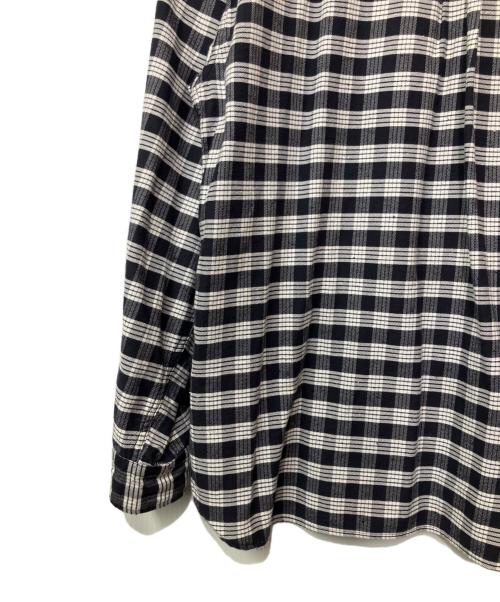 nanamica（ナナミカ）nanamica (ナナミカ) 長袖シャツ ネイビー×ホワイト サイズ:Lの古着・服飾アイテム