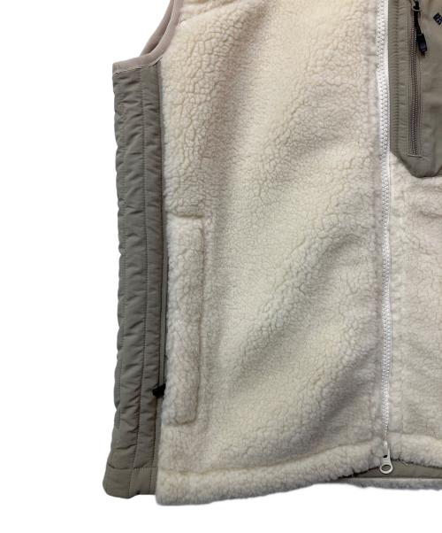 Columbia（コロンビア）Columbia (コロンビア) アーチャーリッジIIIベスト アイボリー サイズ:Mの古着・服飾アイテム