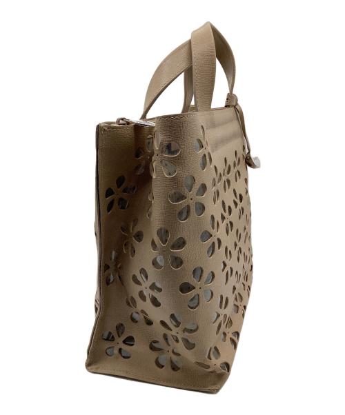 FURLA（フルラ）FURLA (フルラ) パンチングトートバッグ ベージュの古着・服飾アイテム