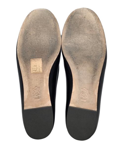 TORY BURCH（トリーバーチ）TORY BURCH (トリーバーチ) フラットパンプス ブラック サイズ:5　1/2の古着・服飾アイテム