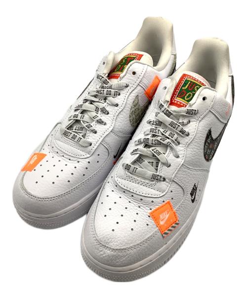 NIKE（ナイキ）NIKE (ナイキ) スニーカー ホワイト サイズ:27.5の古着・服飾アイテム