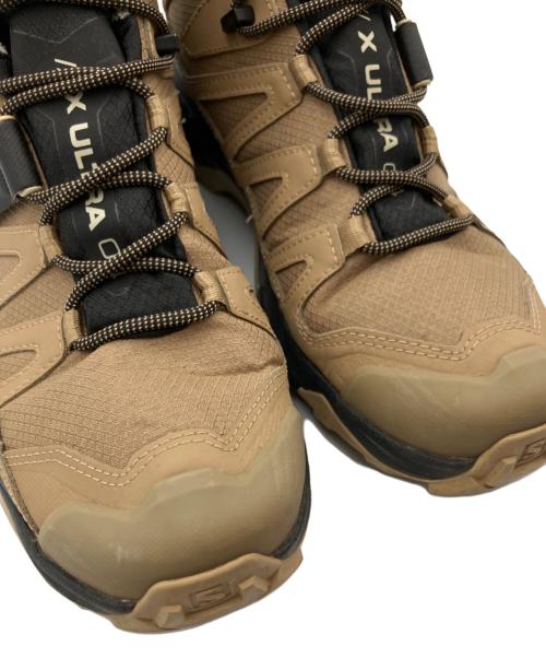 SALOMON（サロモン）SALOMON (サロモン) トレッキングシューズ ベージュ×ブラック サイズ:25.5の古着・服飾アイテム