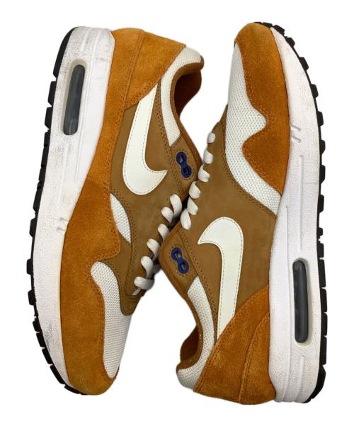 NIKE（ナイキ）NIKE (ナイキ) ローカットスニーカー キャメル×ホワイト サイズ:27の古着・服飾アイテム