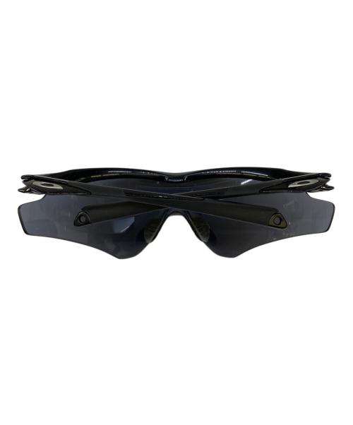 OAKLEY（オークリー）OAKLEY (オークリー) M2FAME ブラックの古着・服飾アイテム