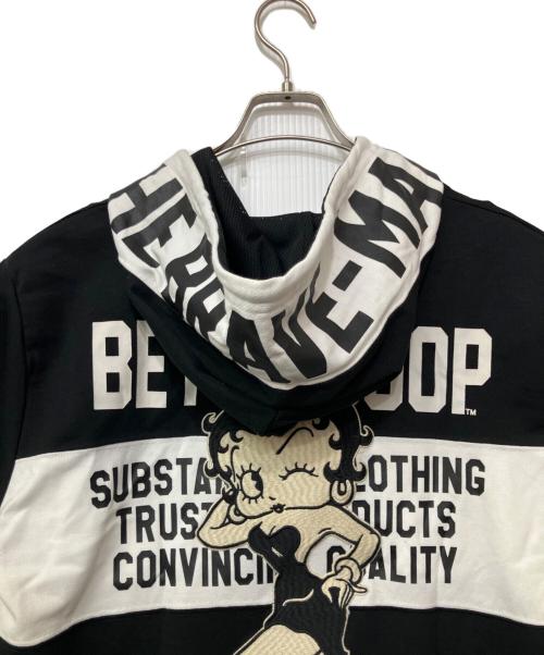 THE BRAVEMAN（ザ ブレイブマン）THE BRAVEMAN (ザ ブレイブマン) BETTY BOOP (ベティー・ブープ) プルオーバーパーカー ブラック×ホワイト サイズ:L 未使用品の古着・服飾アイテム