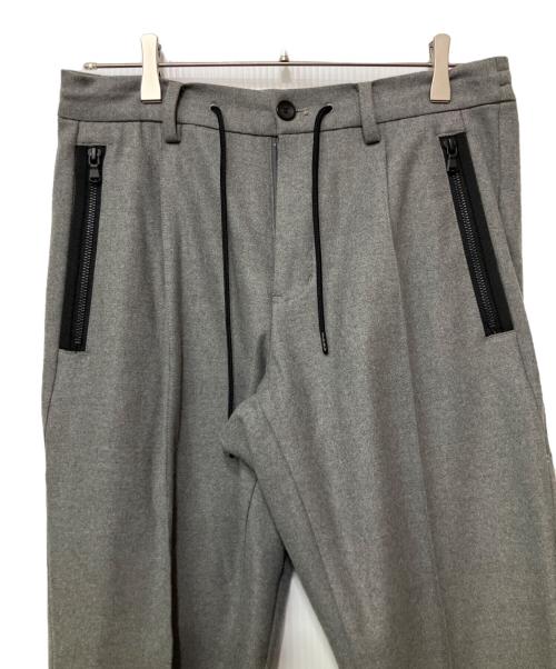 AOURE（アウール）AOURE (アウール) テーパードパンツ グレー サイズ:Sの古着・服飾アイテム
