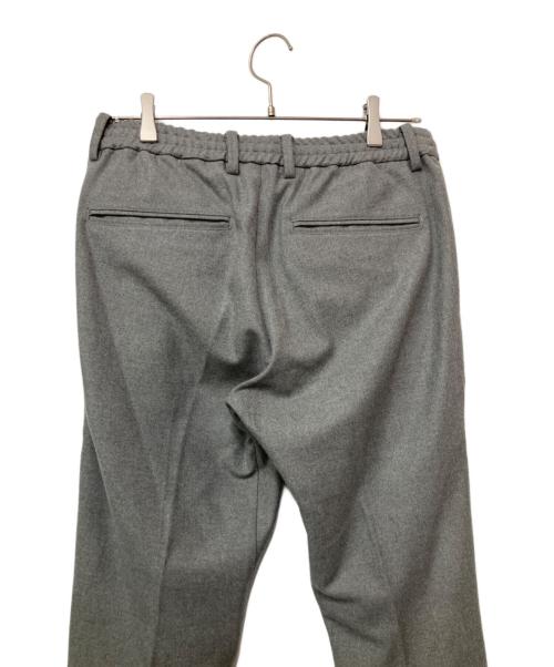 AOURE（アウール）AOURE (アウール) テーパードパンツ グレー サイズ:Sの古着・服飾アイテム